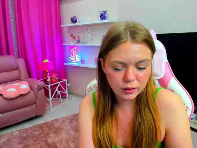 Strawberrye webcam