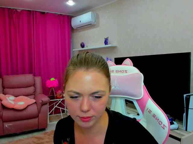 Strawberrye webcam