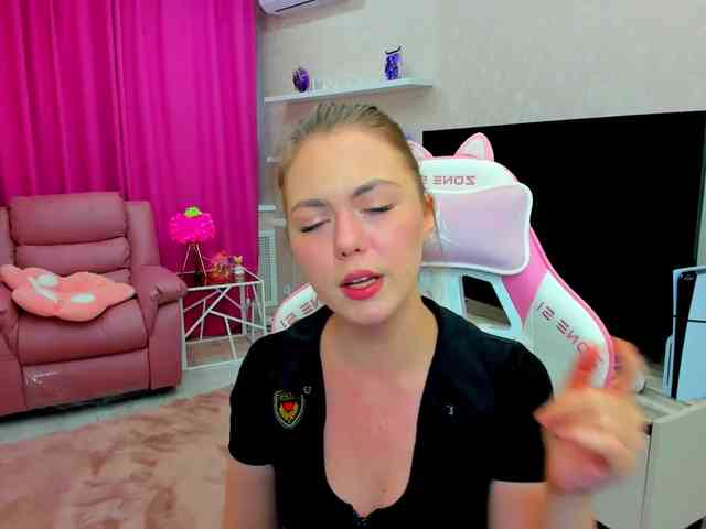 Strawberrye webcam