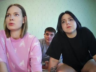 DivineTrio Porn Show
