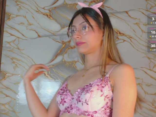 SamanthaEcheverry's BongaCams show and profile