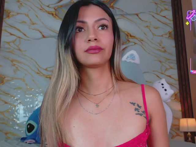 SamanthaEcheverry's BongaCams show and profile