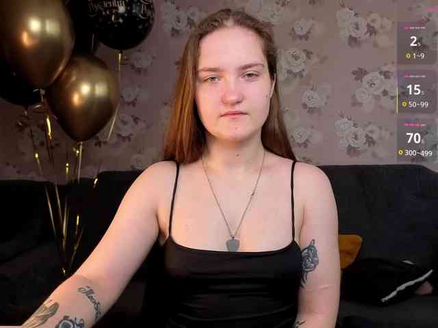 linadevine webcam