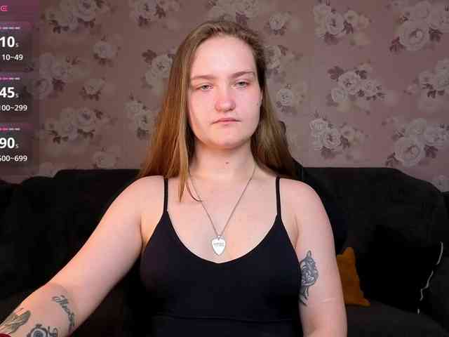 linadevine webcam