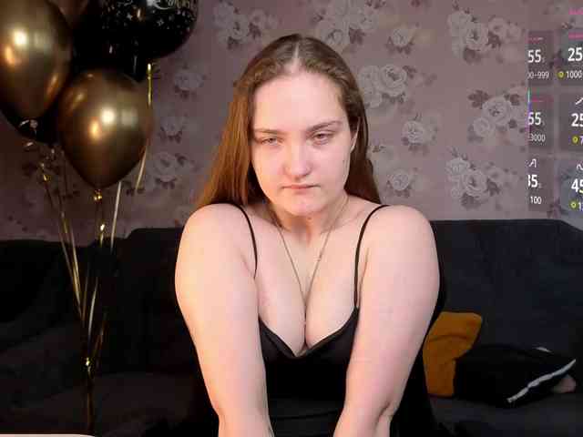 linadevine webcam