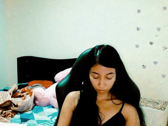 sofilopez webcam bongacams model stream image