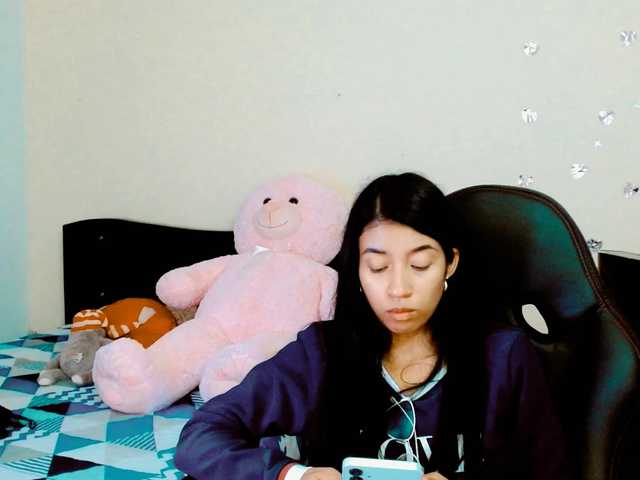 sofilopez webcam bongacams model stream image