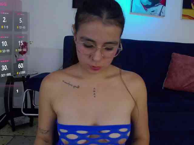 lunaalove webcam