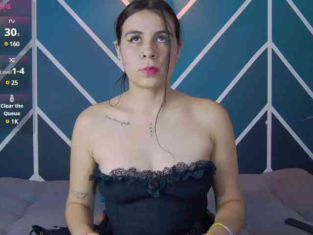 lunaalove Live Webcam on BongaCams