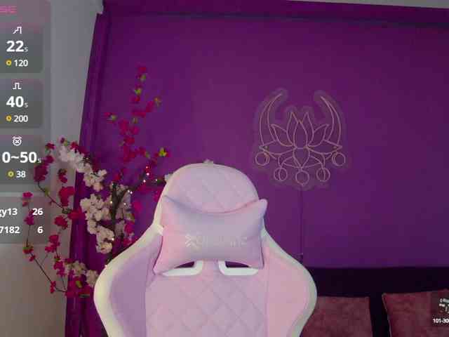 lunaalove webcam