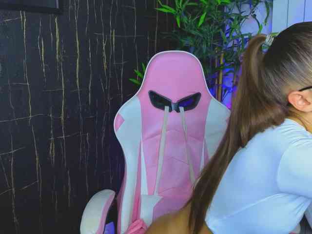 alysereuss webcam