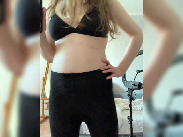 kisssssesmee's BongaCams show and profile