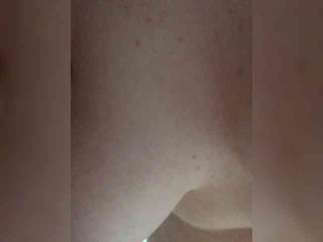 yana_top_queen webcam