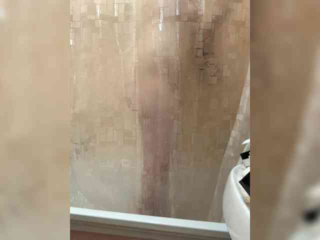 yana_top_queen webcam