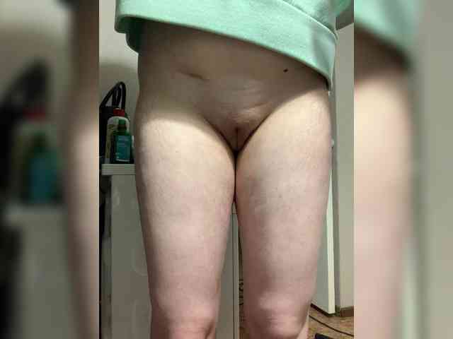 yana_top_queen webcam