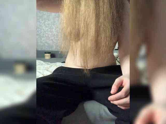 yana_top_queen webcam