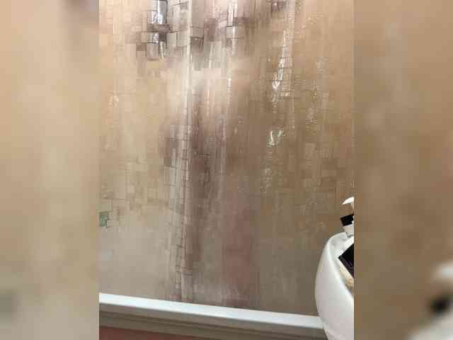 yana_top_queen webcam