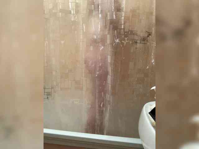 yana_top_queen webcam