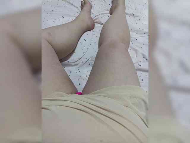 Lyubov96q webcam