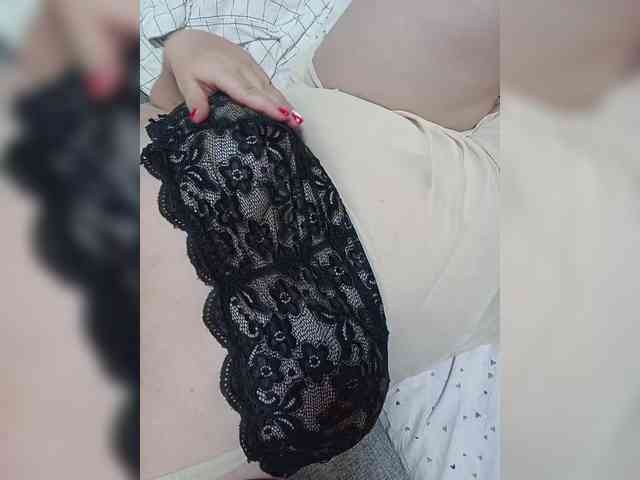 Lyubov96q webcam