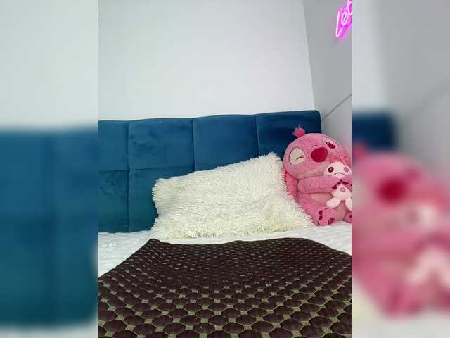 Zoluszka's BongaCams show and profile