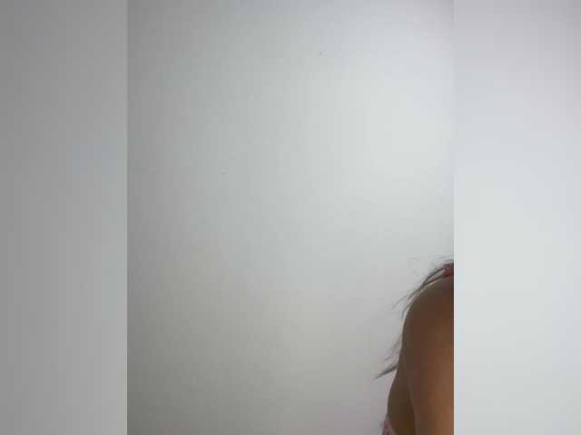 Sex chat gratuit in direct cu Zoluszka pe BongaCams