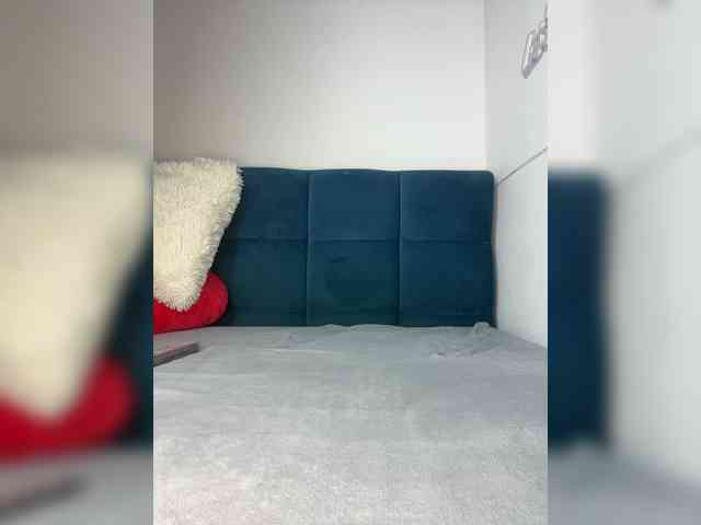 Mystique_Rose webcam