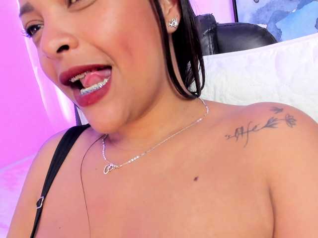  Danna-Ramirez chat room