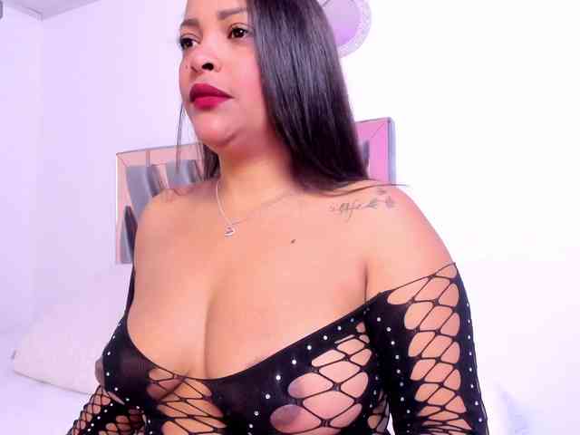 Danna-Ramirez webcam