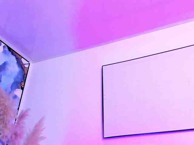 Danna-Ramirez webcam