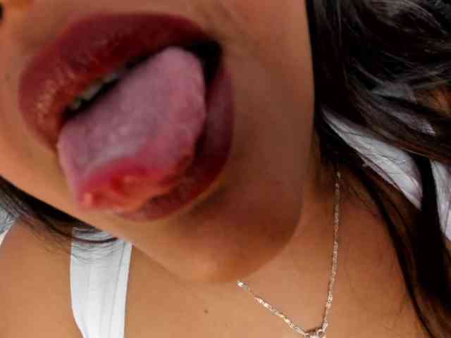 Danna-Ramirez webcam