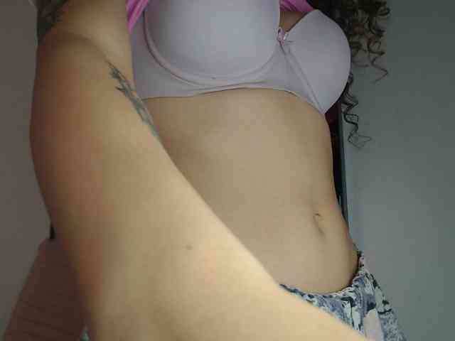 LannaSofia webcam
