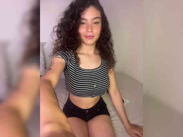 LannaSofia webcam