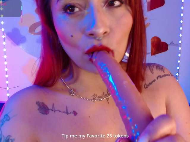 juanitafox's BongaCams show and profile