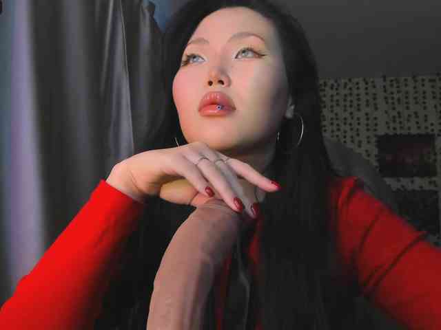 yvetteop webcam