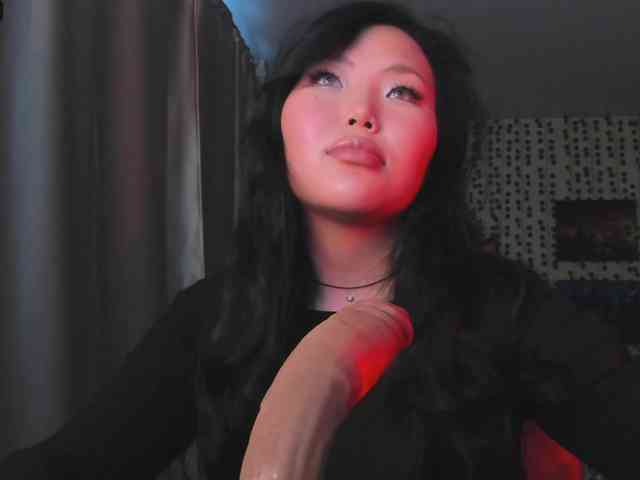 yvetteop webcam