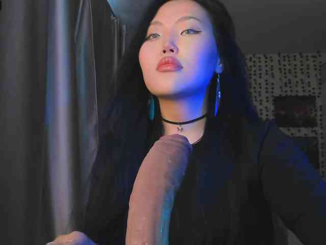 yvetteop webcam