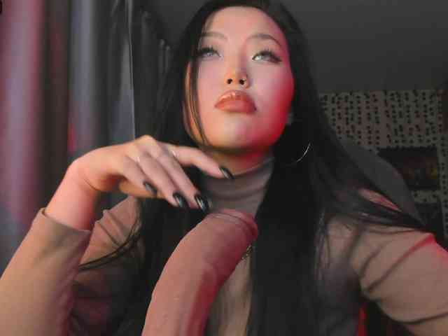 yvetteop webcam
