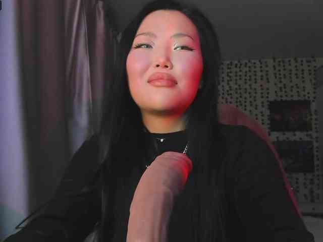 yvetteop webcam