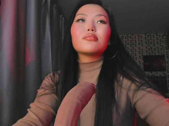yvetteop webcam