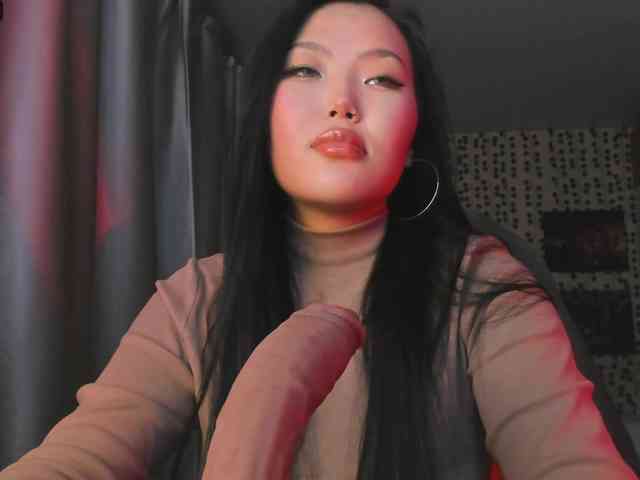 yvetteop webcam