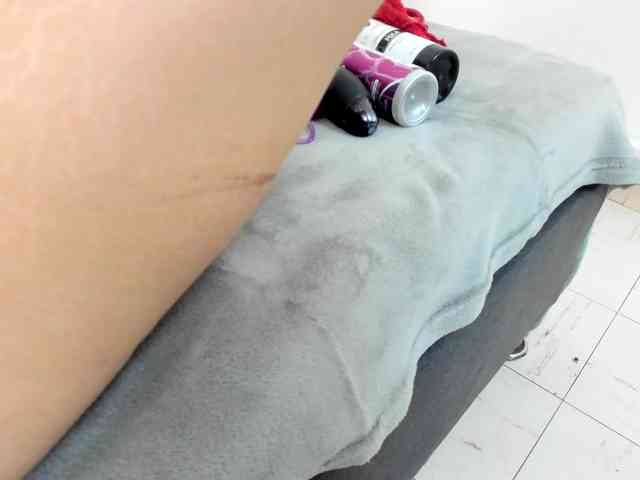 alicee-18 webcam