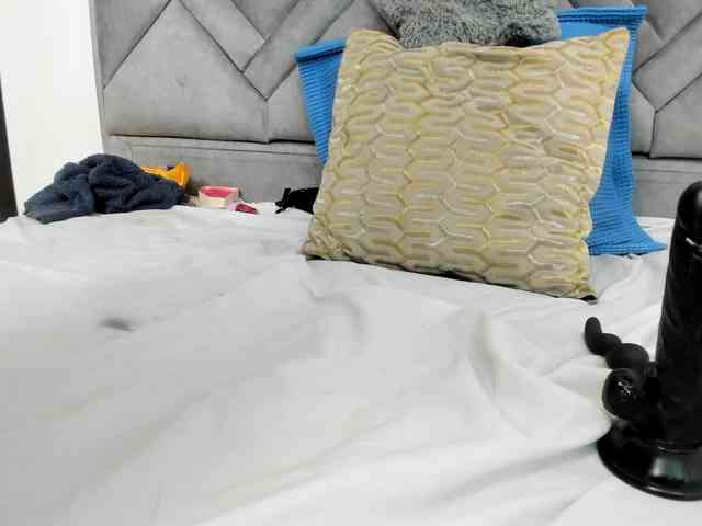 alicee-18 webcam