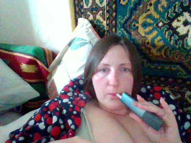 AllaSowinskaya's BongaCams show and profile