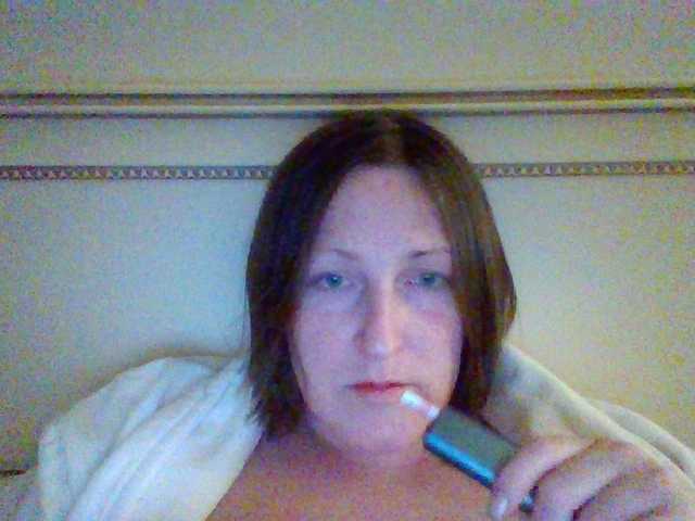 AllaSowinskaya's BongaCams show and profile