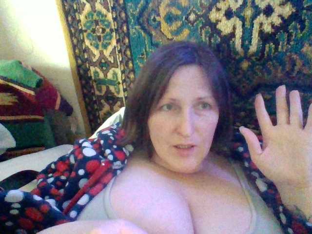 AllaSowinskaya's BongaCams show and profile