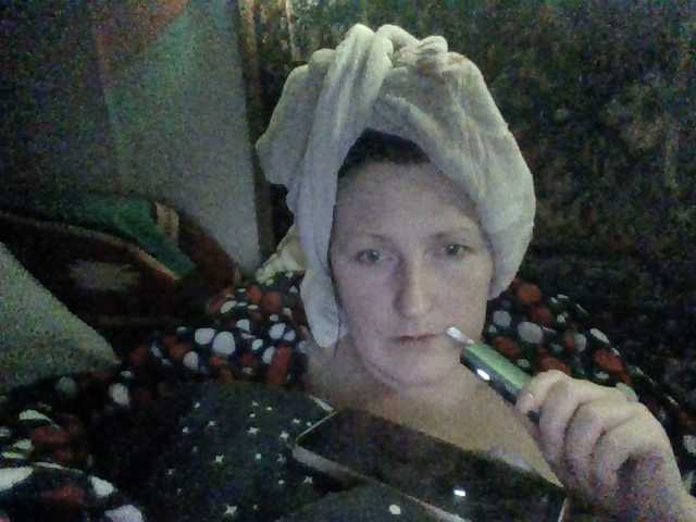 AllaSowinskaya's BongaCams show and profile