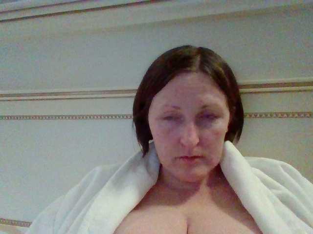 AllaSowinskaya's BongaCams show and profile