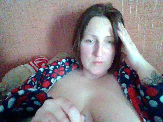 AllaSowinskaya's BongaCams show and profile