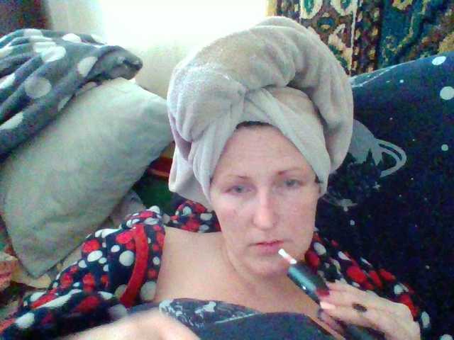 AllaSowinskaya's BongaCams show and profile